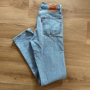 Levi’s 501 Straight High-Rise Jeans